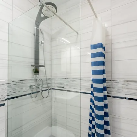 Appartement Wielkopolska Cozy By Bookinghost
