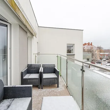 Wielkopolska Cozy By Bookinghost Appartement